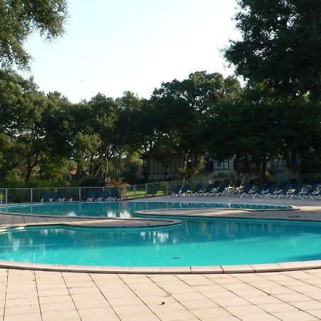 Beautiful Flat With Pool In Moliets Et Maa Apartment Exterior photo