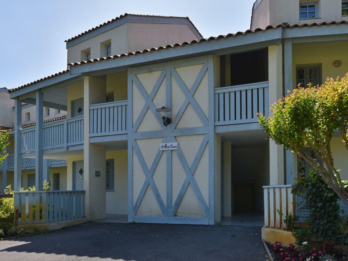 Beautiful Flat With Pool In Moliets Et Maa Apartment Exterior photo